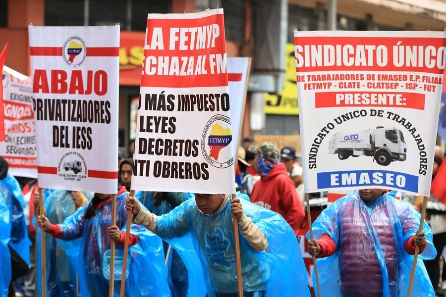 Sindicatos de Ecuador marchan por "cambios radicales" en salud, educación y empleo