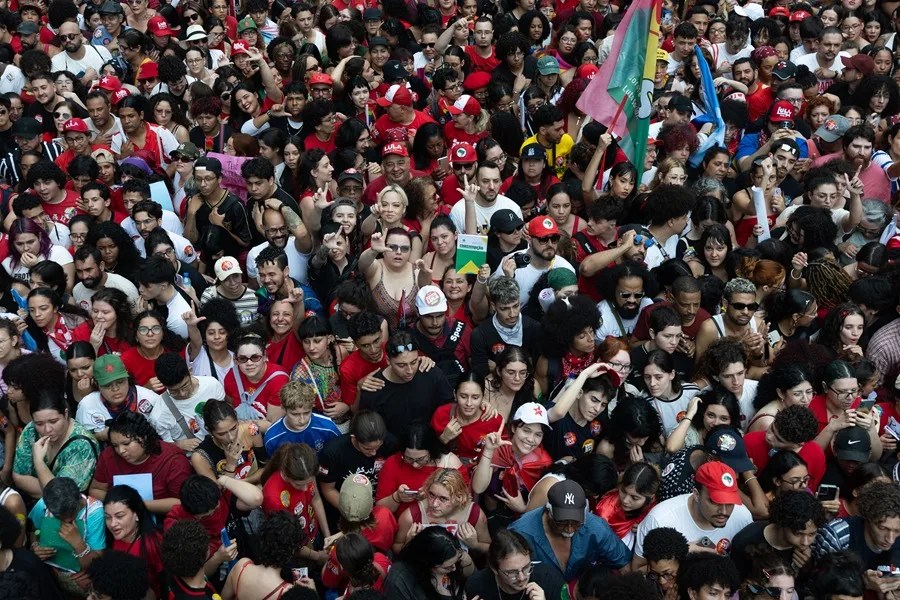 La izquierda brasileña sale a las calles para tratar de impulsar una remontada de Lula