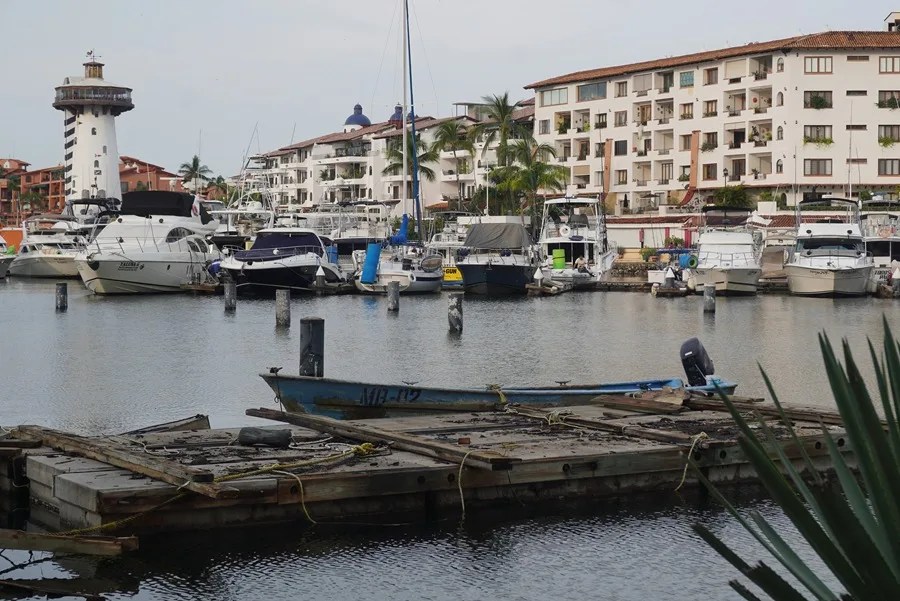El huracán Simón, como categoría 4, se aproxima a las costas mexicanas de Jalisco y Colima