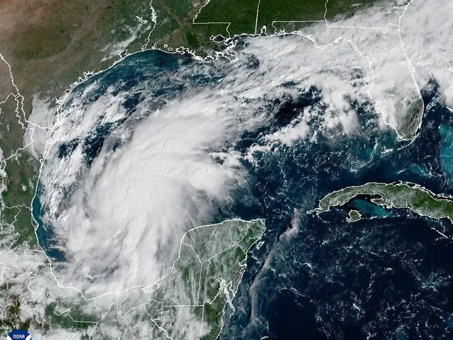 Estados Unidos pone bajo vigilancia la costa norte del golfo de México por amenaza del ciclón Isaías