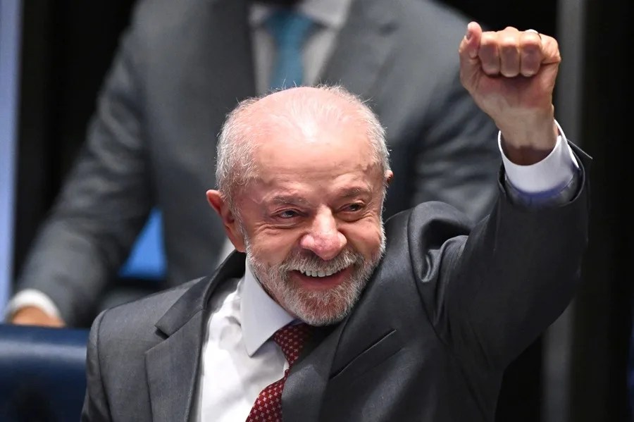 Lula promulga una ley de apoyo a microempresarios a cuatro días de la segunda vuelta