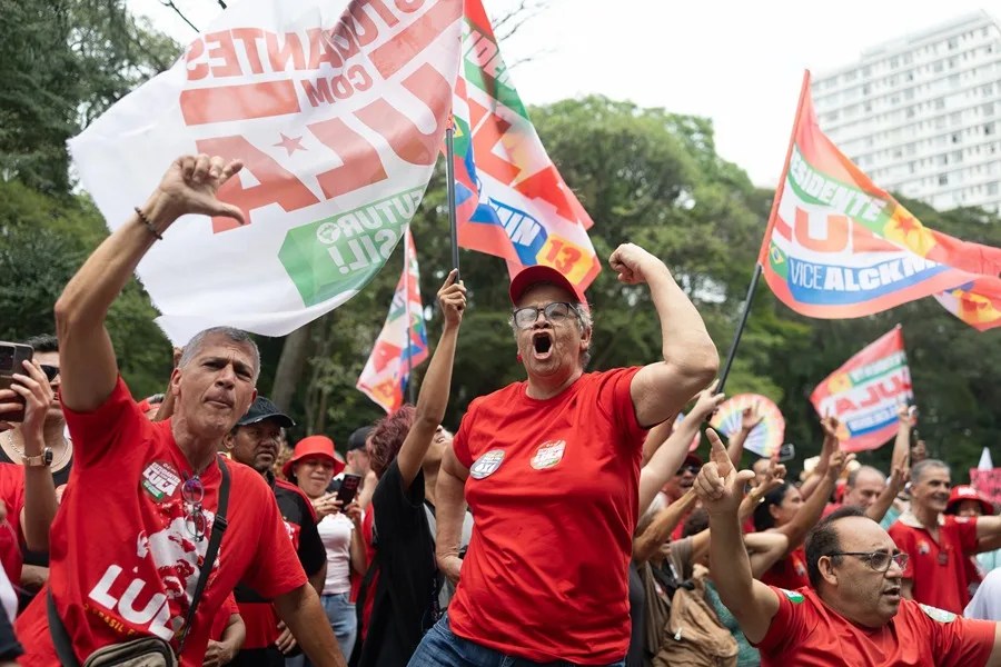 La izquierda brasileña sale a las calles para tratar de impulsar una remontada de Lula