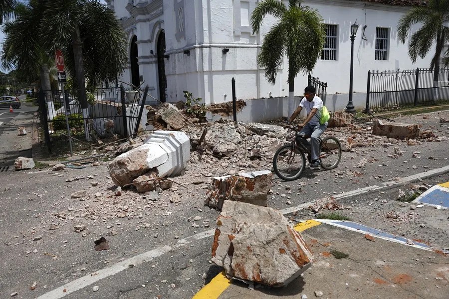 Panamá declara emergencia para canalizar hasta 100 millones de dólares tras el terremoto