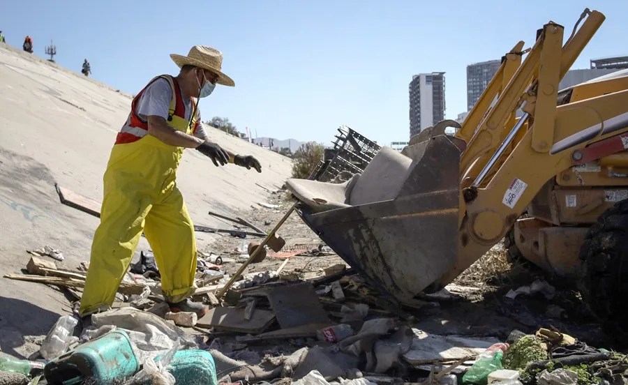 La contaminación del río Tijuana cruza a Estados Unidos y escala hasta el T-MEC