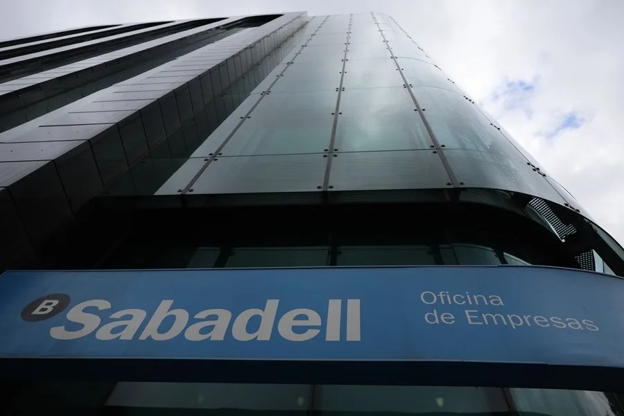 Edificio del Banco de Sabadel en Madrid.