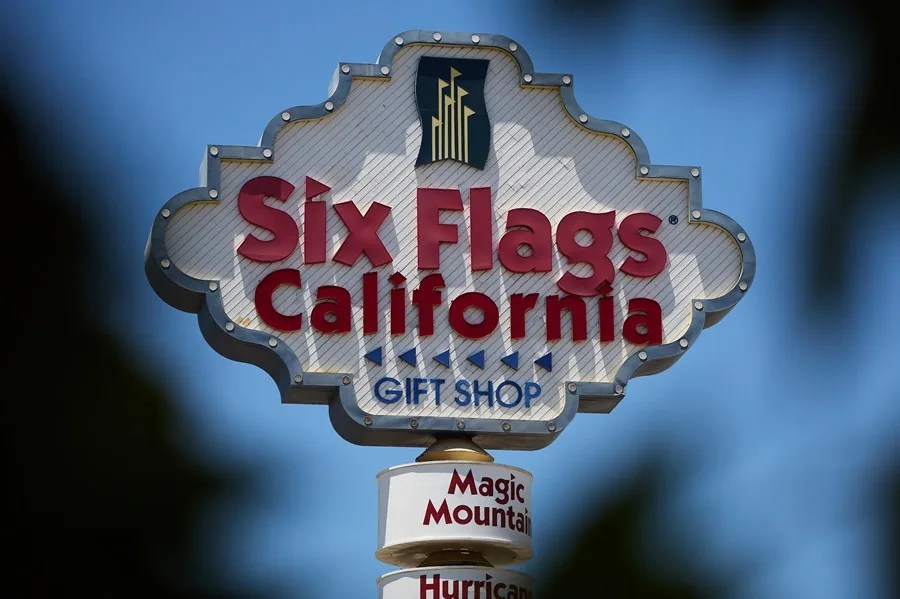 Six Flags cierra 10 montañas rusas en EE.UU. y Canadá tras la muerte de un visitante en Georgia