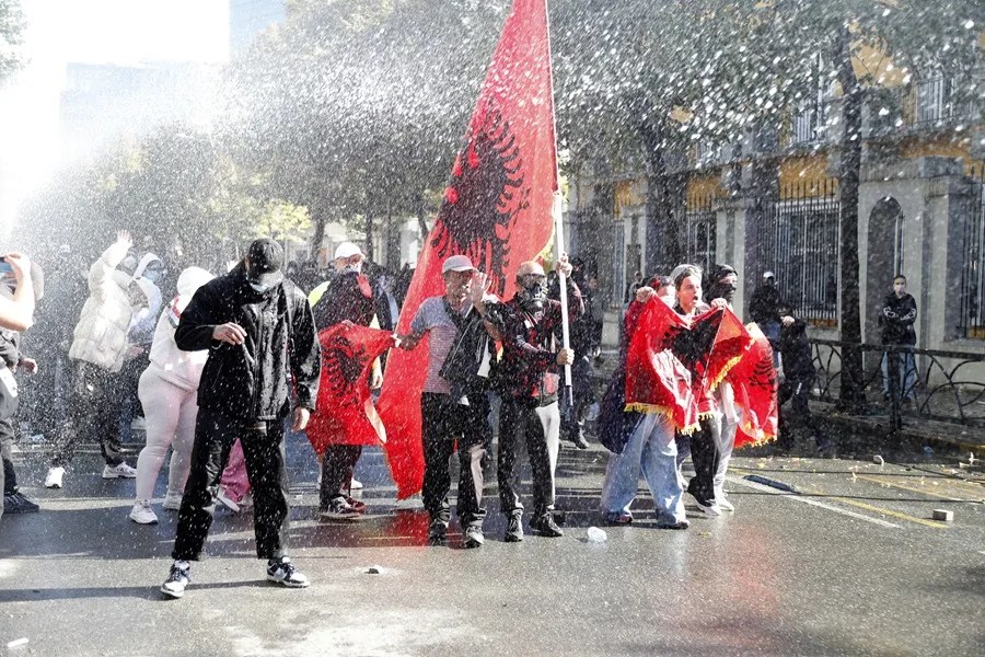 TIRANA PROTESTAS