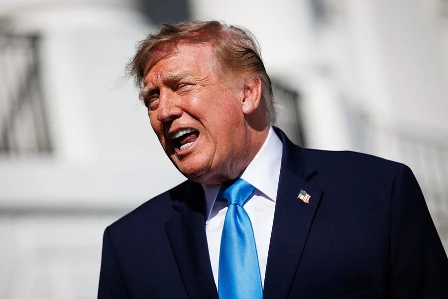 Trump vincula las protestas estudiantiles en Francia a "la inmigración masiva sin control"