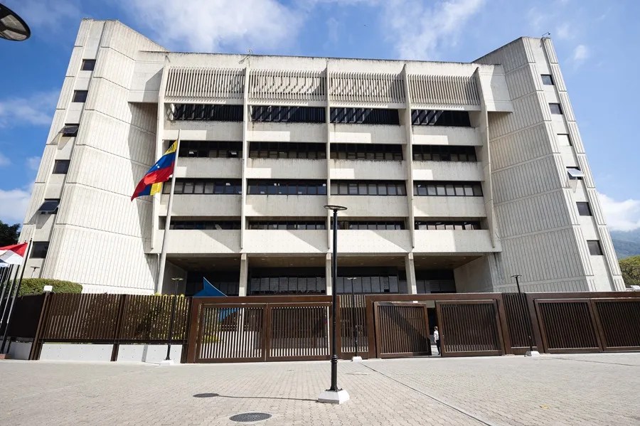 El Supremo de Venezuela avala la reforma de la ley contra el odio y da luz verde a su debate