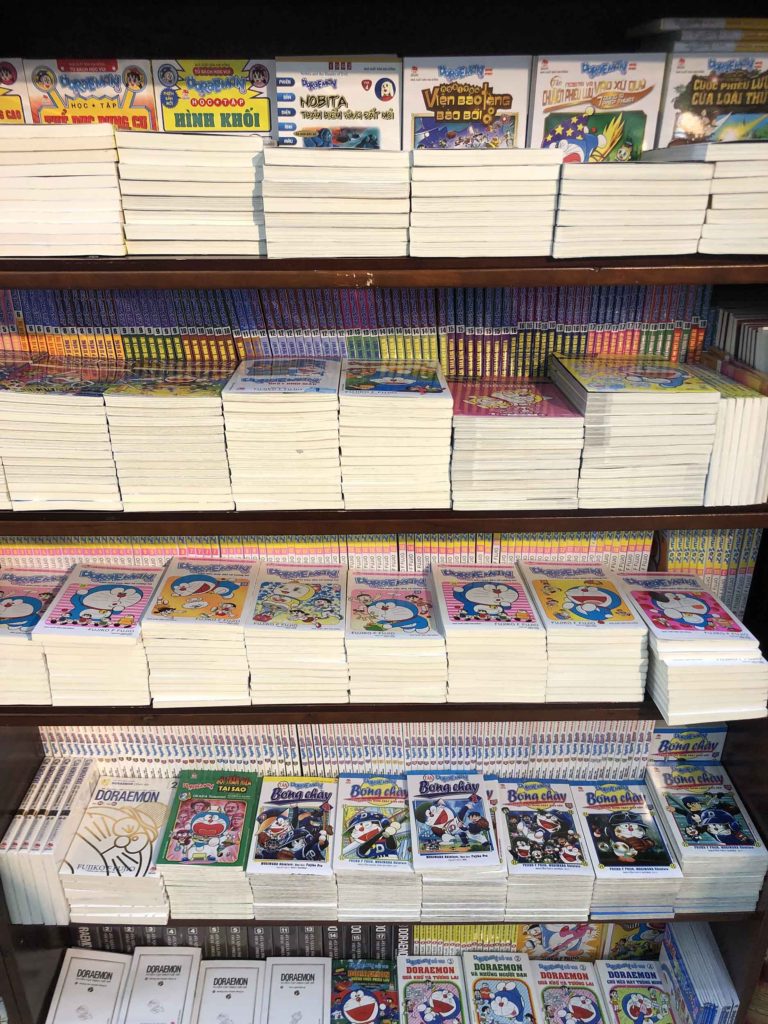 越南胡志明市阮慧書店哆啦A夢