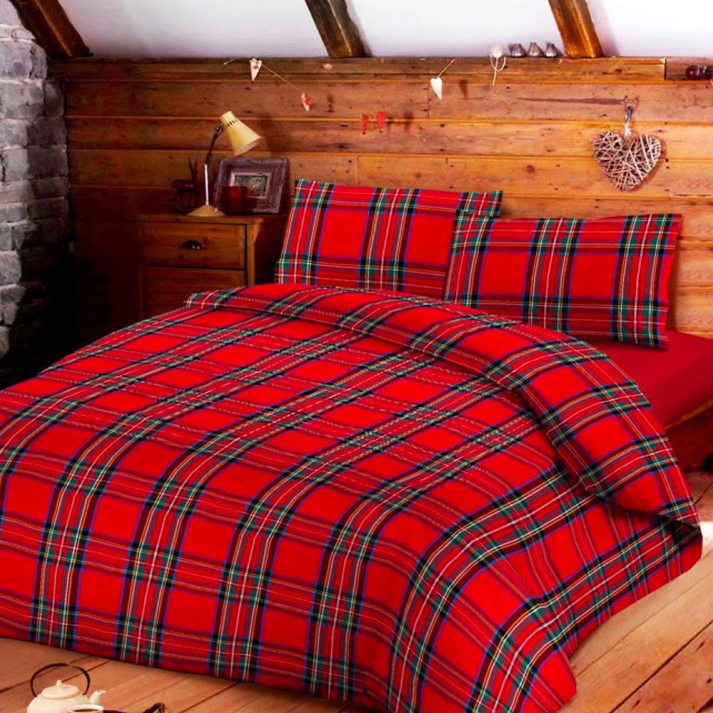 In questa scheda, il disegno riga, dove la riga è da cimosa a cimosa e quindi lunga cm. Copripiumino E Federe Daunex Tartan Rosso Scozzese Invernale