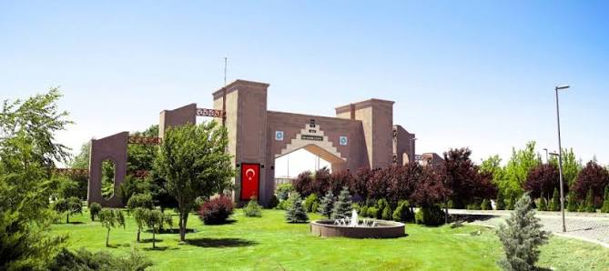 Niğde Ömer Halisdemir Üniversitesi 29 Sözleşmeli Personel Alımı Yapacak! KPSS 60 Puanla Başvuru