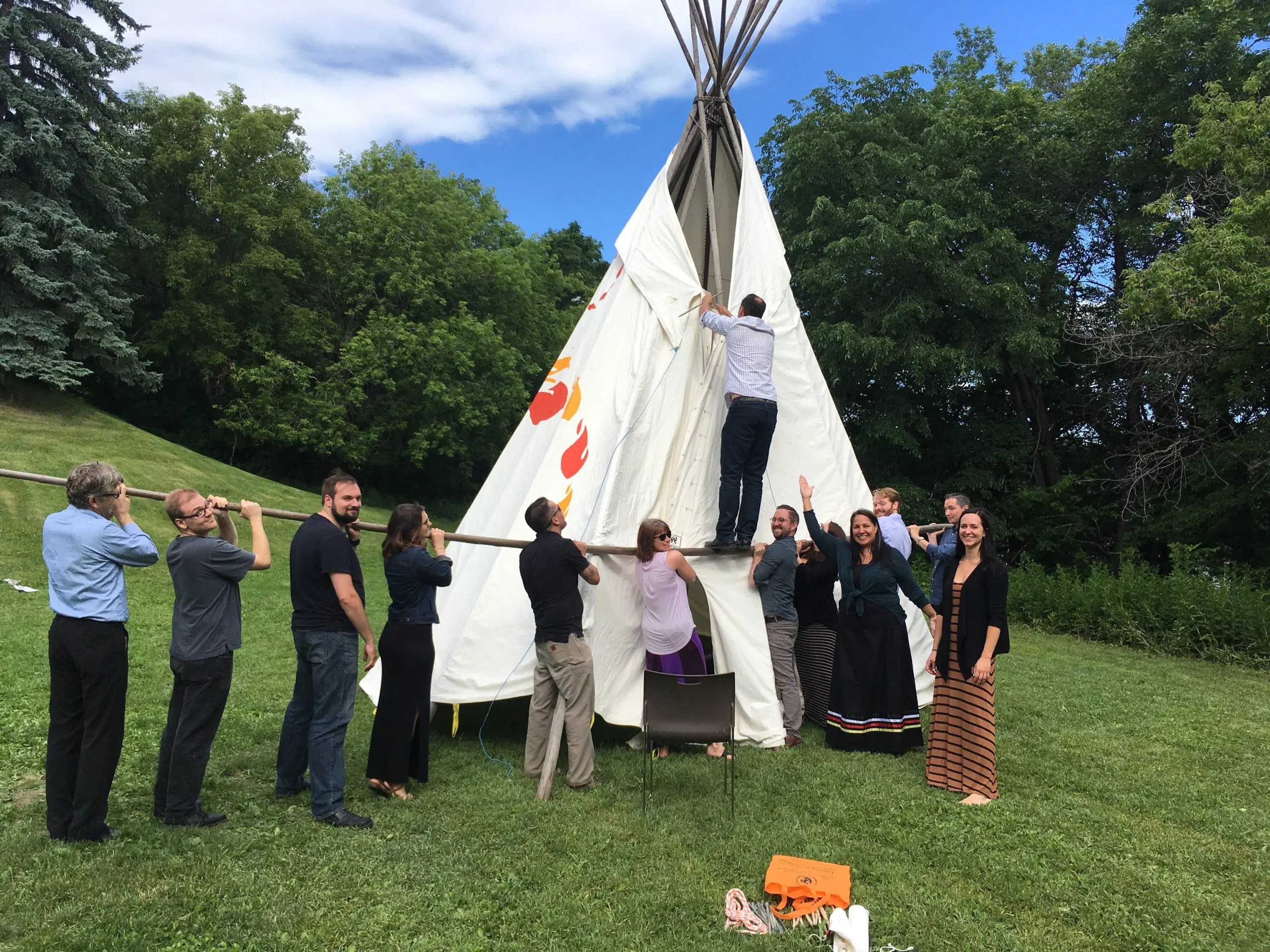 Our Mandate Nctr - Download Artistic Light Illustration | High Resolution