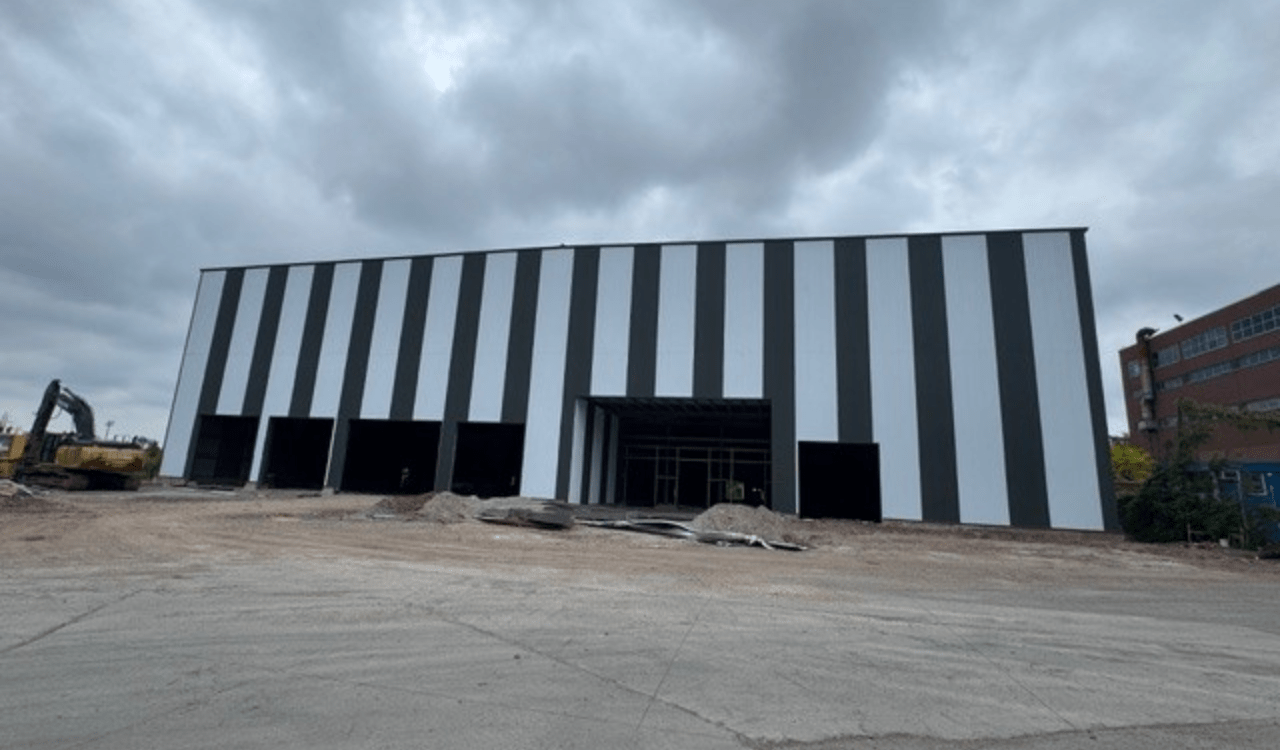 80,000 sq.ft Warehouse 30 Milton Avenue, Hamilton ON.