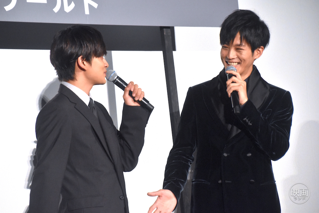 HELLO WORLD』北村匠海×松坂桃李、“男のロマン”語り意気投合「ガンダム