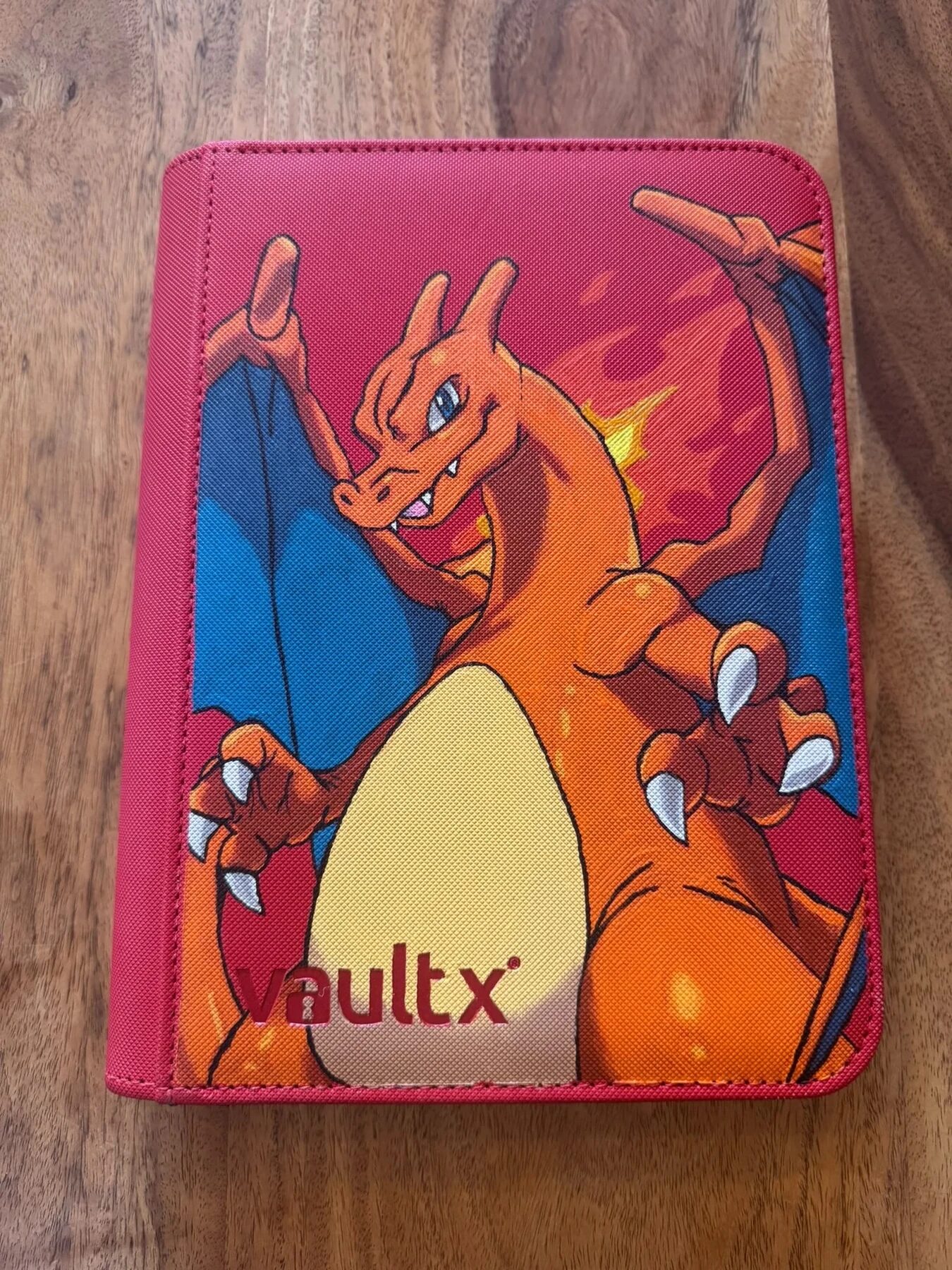 Pokémon Glurak Custom Binder (4-Pocket) | Vault X