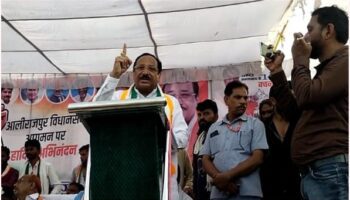 Ex Minister's words: SP, 50 people like you roam around...don't take the load...I am a staunch tribal, I will deal with it. Listen VIDEO.