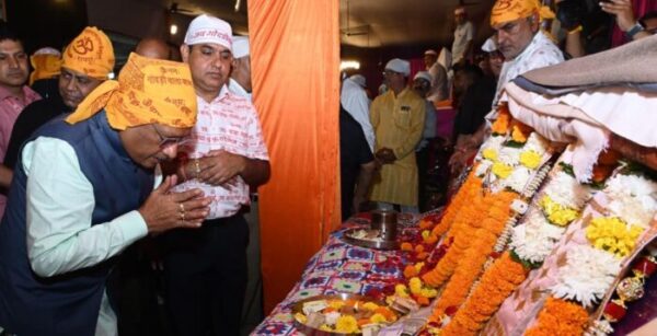 Godriwala Dham : मुख्यमंत्री साय संत बाबा हरदास राम साहिब जी की बरसी महोत्सव में हुए शामिल, गोदड़ीवाला धाम पहुंचे मुख्यमंत्री, प्रदेशवासियों की सुख-समृद्धि एवं खुशहाली की कामना