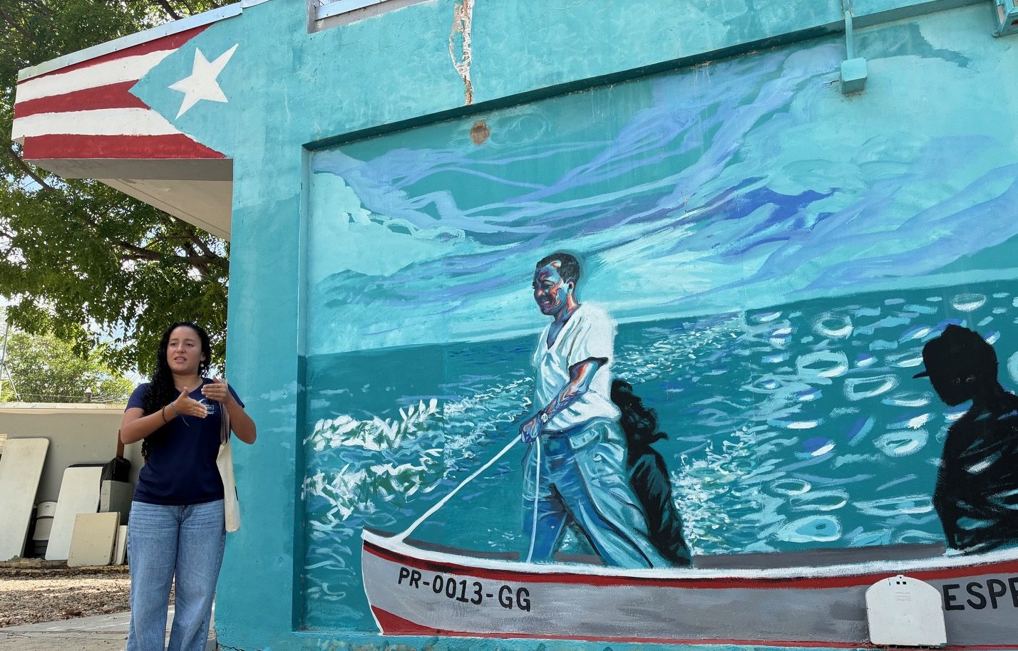 Estudiantes de Derecho Ambiental de Vermont intercambian conocimientos con comunidad escolar de Lajas