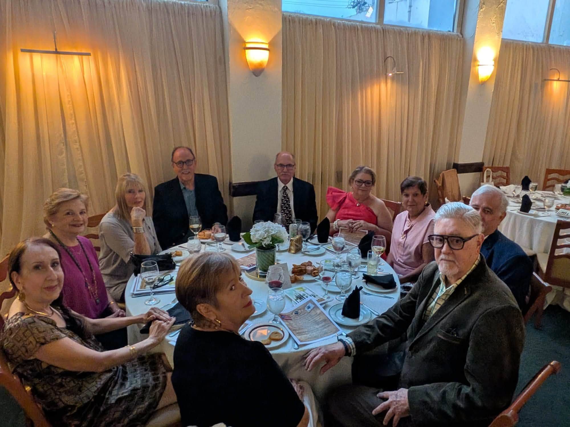 Asociación de Corsos reconoce legado de sus fundadores durante celebración de su 42.º aniversario