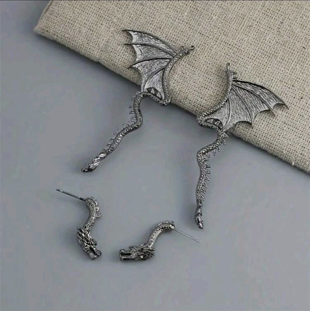 Dragones