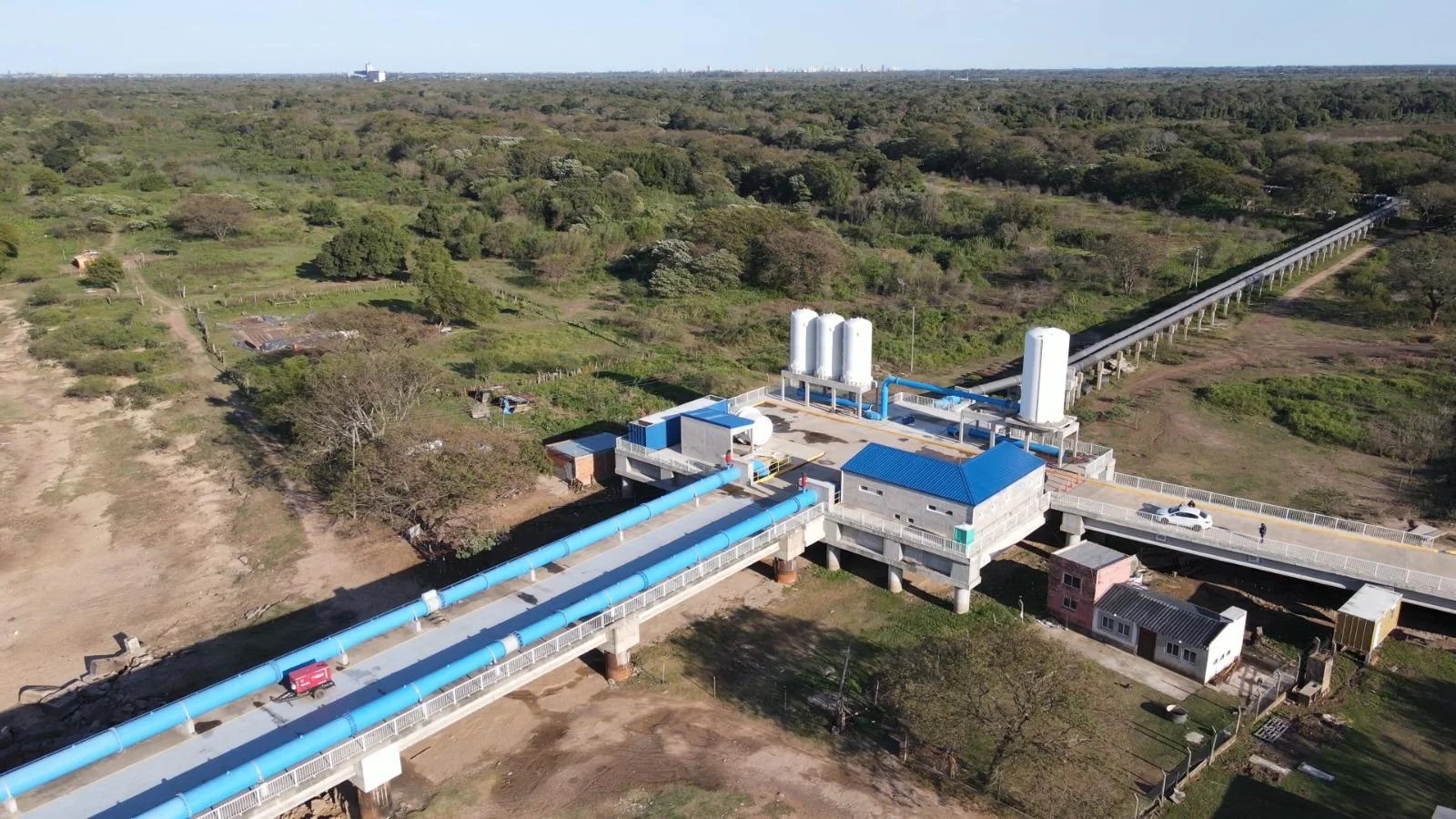 noticiaspuertosantacruz.com.ar - Imagen extraida de: https://elconstructor.com/segundo-acueducto-chaqueno-empresas-oferentes-se-interiorizaron-sobre-el-estado-de-las-obras/