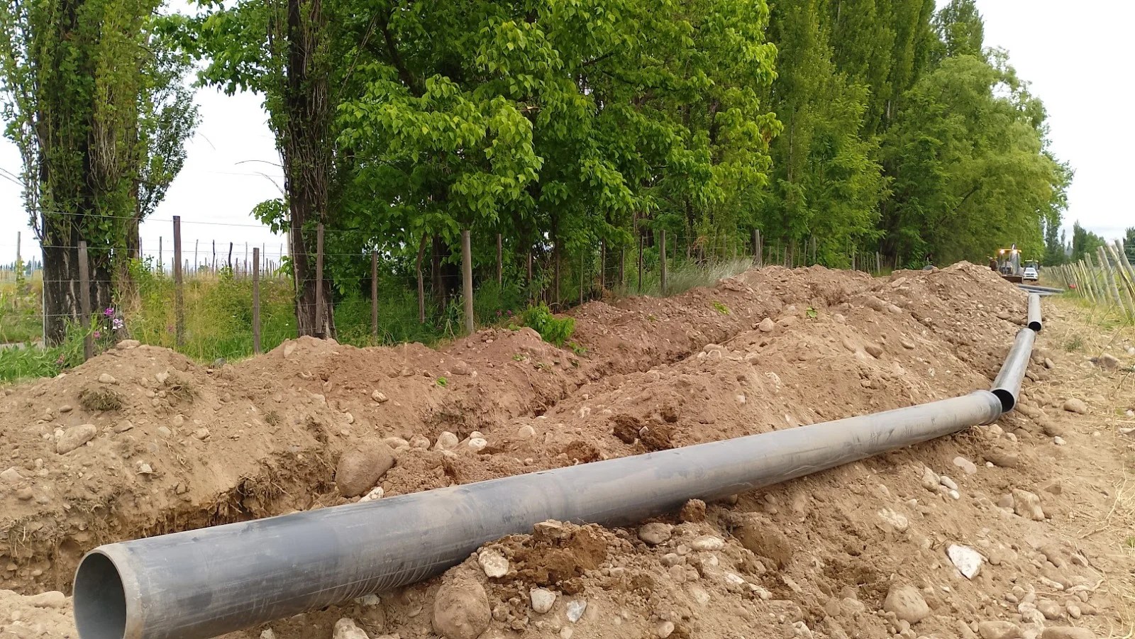 noticiaspuertosantacruz.com.ar - Imagen extraida de: https://elconstructor.com/mendoza-licitan-la-construccion-del-acueducto-oeste/