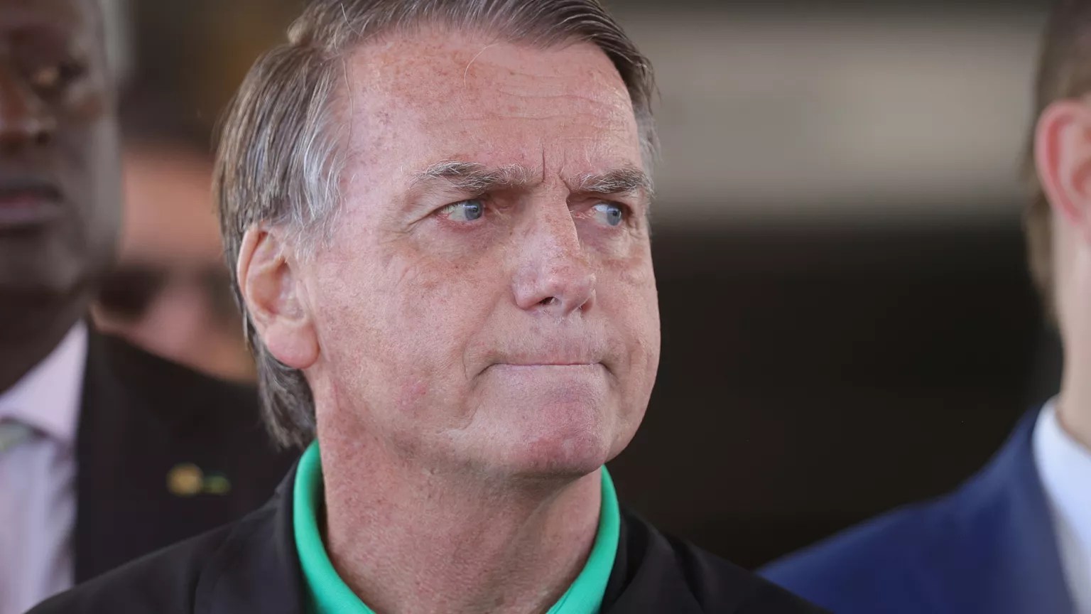 Bolsonaro supera con éxito la cirugía por una hernia inguinal sinalagmático