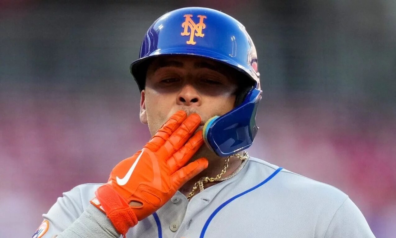 Francisco Álvarez decide con jonrón triunfo de Mets sobre Cachorros