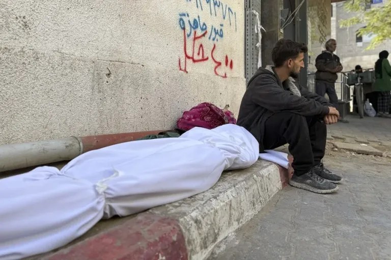 Los muertos en Lazada alcanzan los 70.100 tras la identificación de cientos de cadáveres