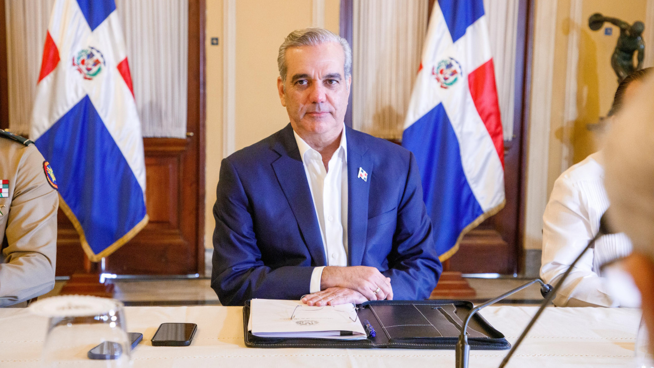 Luis Abinader dice RD sigue de cerca acontecimientos en Venezuela y reitera disposición al restablecimiento de la democracia