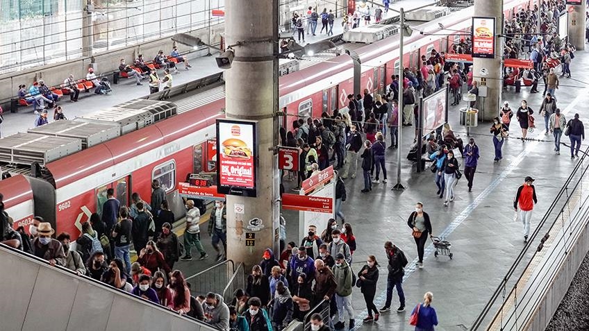 El sector servicios de Brasil creció un 3.1% en los últimos doce meses