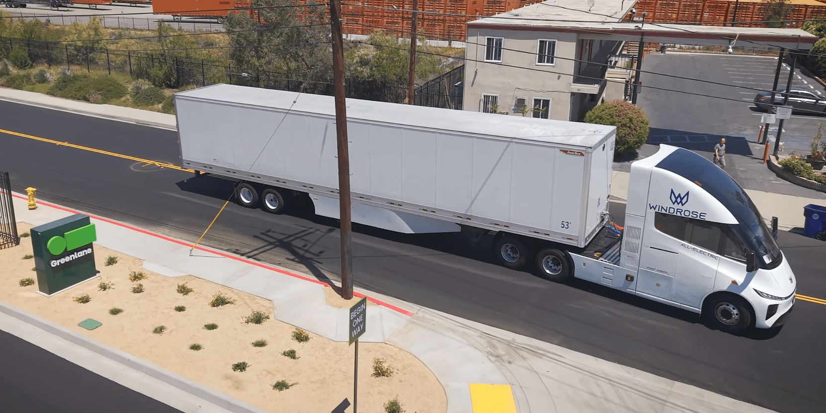 Watch this electric semi truck drive a heavy load nearly 600 miles [video]