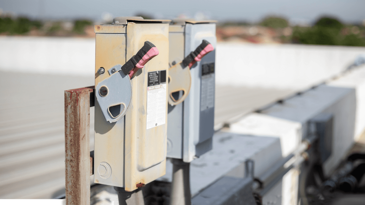 What is a safety disconnect switch