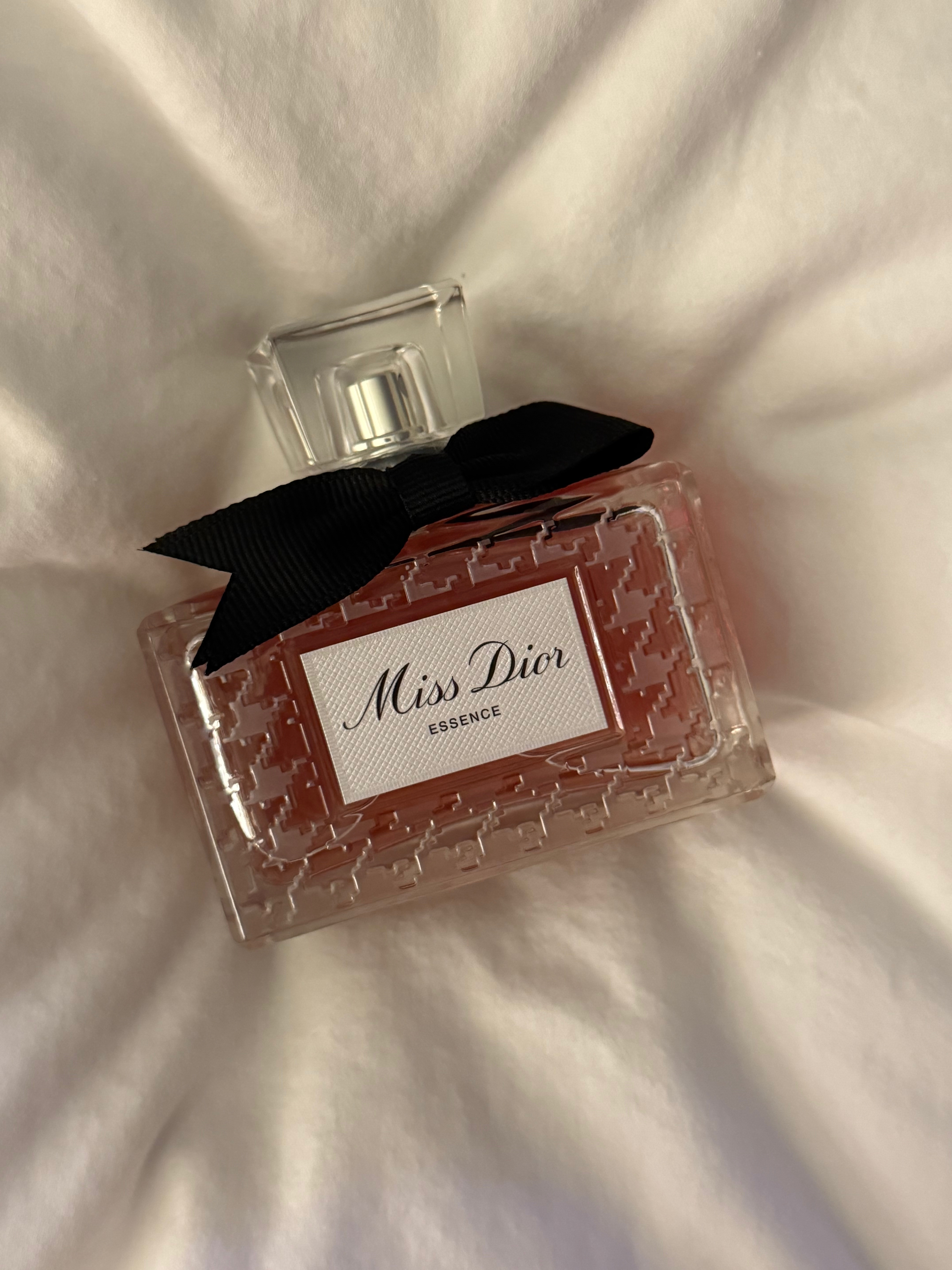 The New Miss Dior Essence Captures Love with Restraint - Elevated