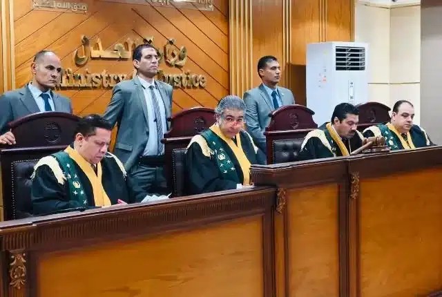 محاكمة أب اعتدى على ابنته كرها عنها