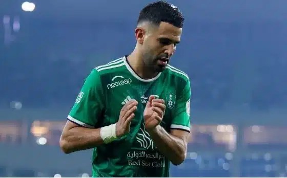 رياض محرز يقود هجوم أهلي جدة