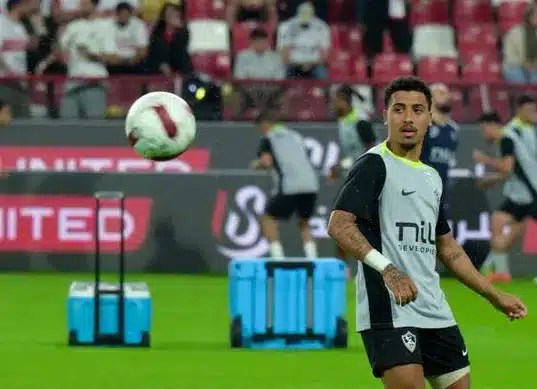 رضا عبد العال: بيزيرا تلقى علقة موت من الأهلي