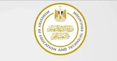 إيقاف قيد طالب واستبعاد مدير مدرسة بالشرقية