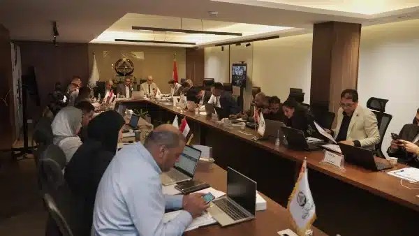 غرف عمليات الأحزاب تشيد بسير المرحلة الأولى لانتخابات النواب