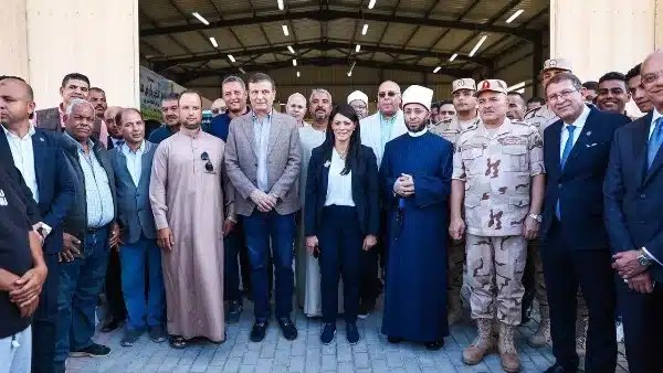 وزراء يتفقدون مركز الخدمات الزراعية بسيناء