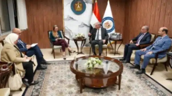 تعزيز التعاون بين مصر والبنك الدولي في قطاعي البترول والتعدين