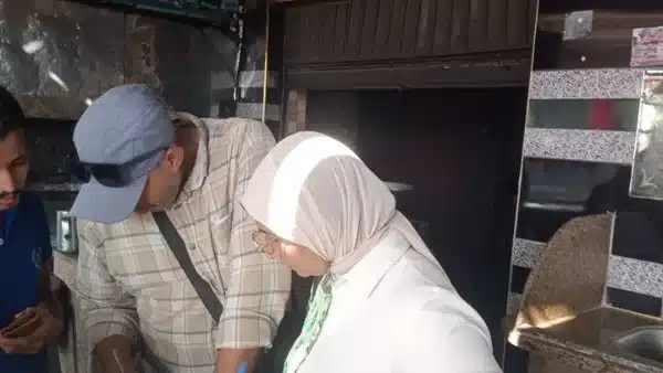 تكثيف الحملات الرقابية على المطاعم والمولات في أسيوط