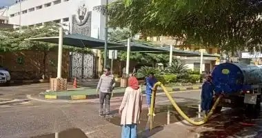 شفط تجمعات مياه الأمطار في شبين الكوم بالمنوفية