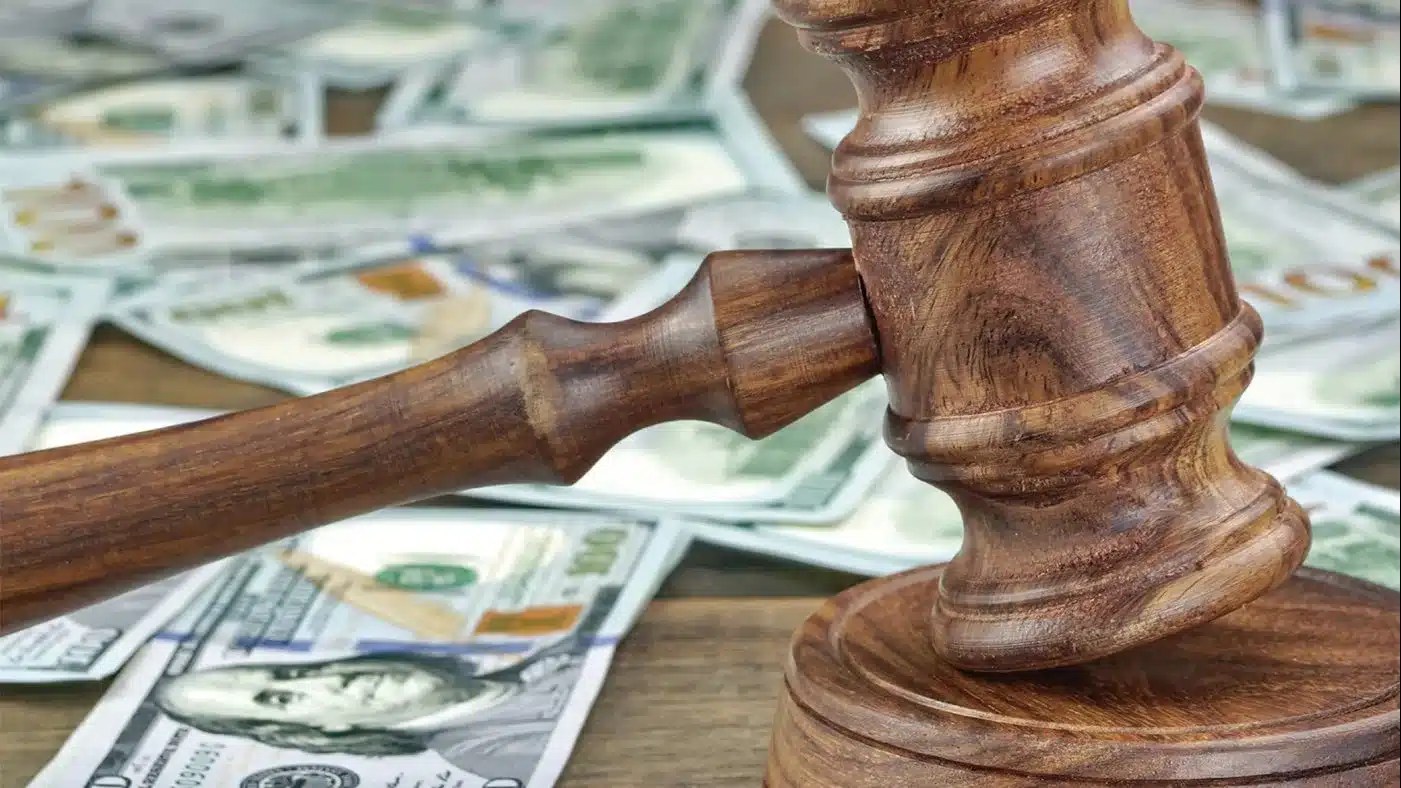 عقوبات مشددة لتجار المخدرات بعد غسيل 300 مليون جنيه