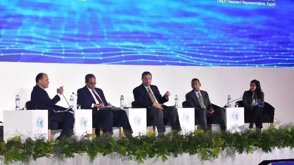 دمياط تواجه تحديات ارتفاع مستوى سطح البحر وتآكل الشواطئ