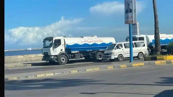 سيارات الصرف الصحي تواصل استعدادها لطقس الإسكندرية