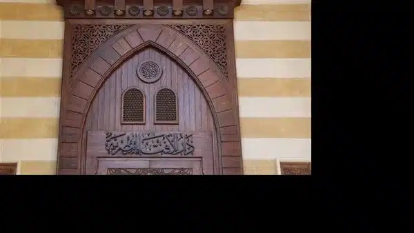 الزوجات المؤمنات يشاركن أزواجهن نعيم الجنة