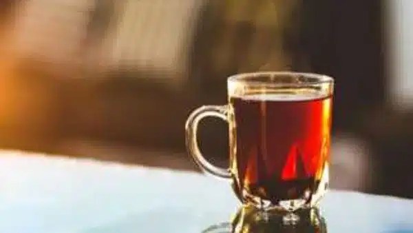 مخاطر الشاي والقهوة على صحة القلب