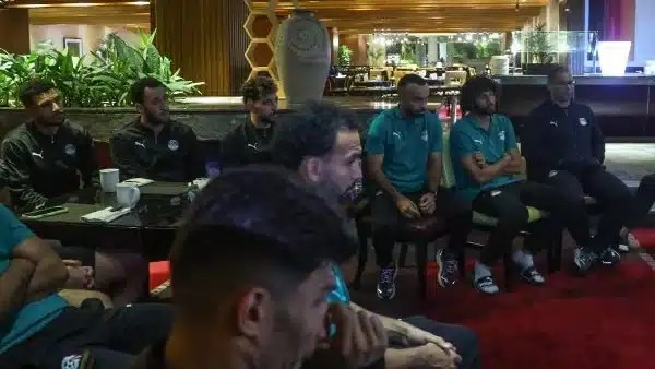 أبوريدة يزور معسكر منتخب مصر في كأس العرب
